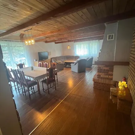 Dom Nad Jeziorem Margoninskim Sport & Wypoczynek